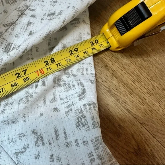 Lululemon Airing Easy Mens Short Sleeve Shirt Size XXLarge - Picture 10 of 10